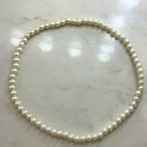 Elegant Pearl Necklace
